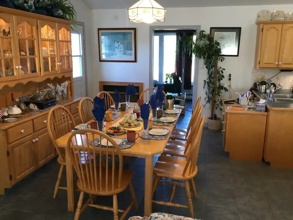 Cable Head Suites & Cottages
