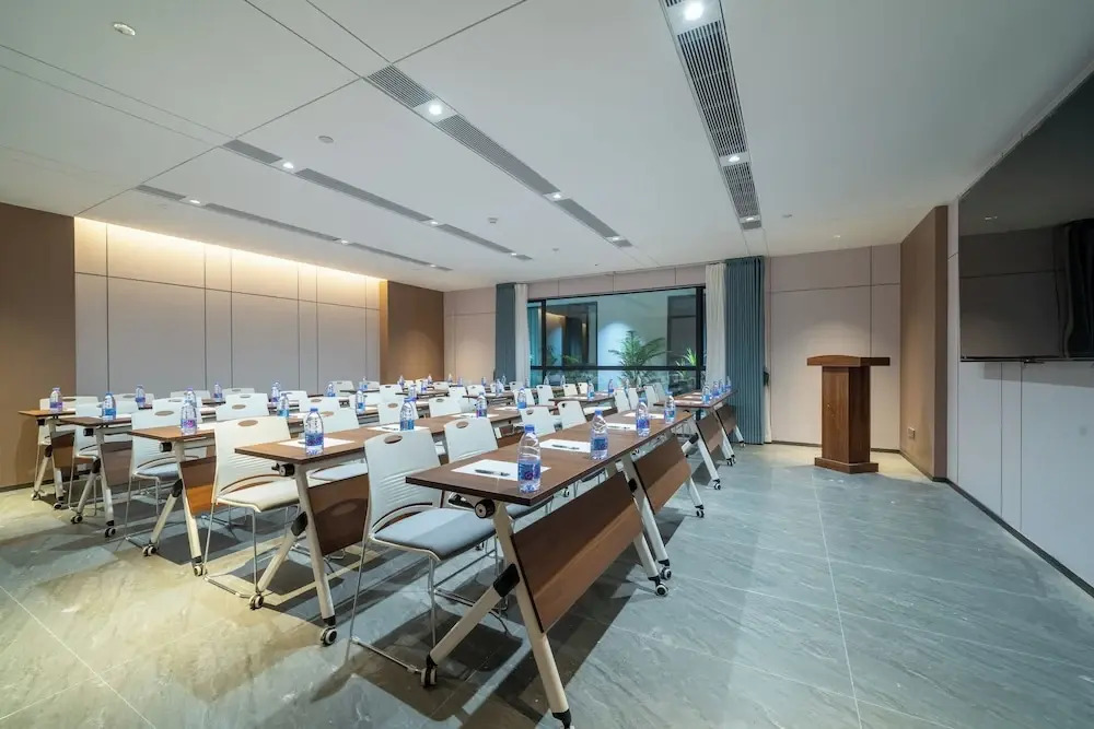 Yizhi Hotel - Guangzhou Shamian Island Huangsha Metro Station