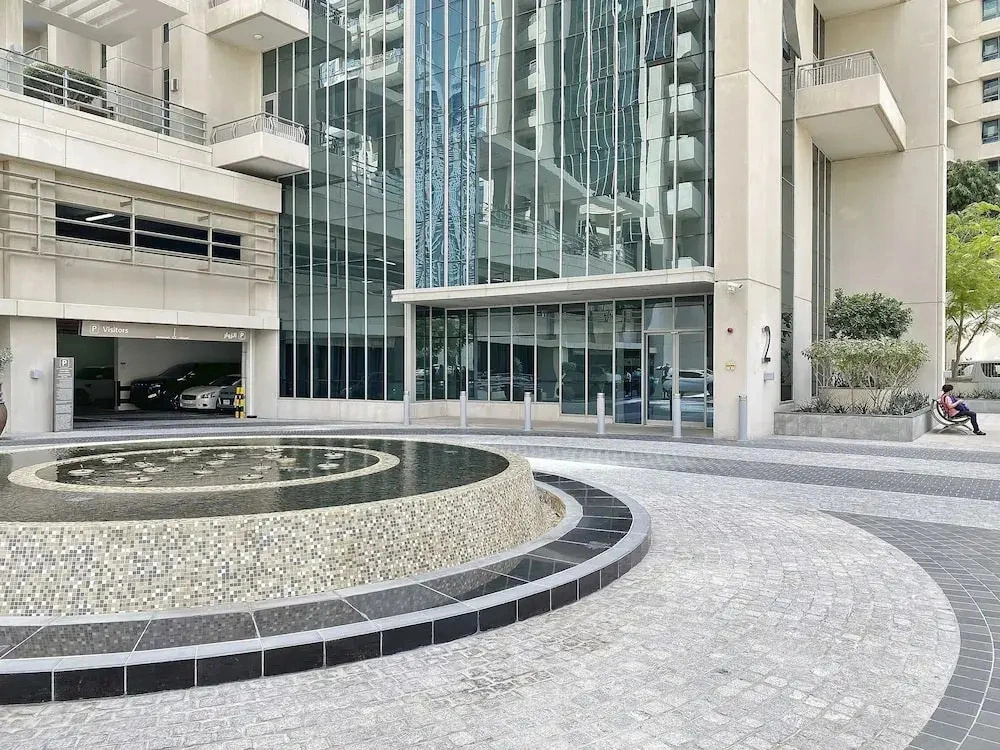 Silkhaus Large Burj Khalifa Prime View Gym Pool