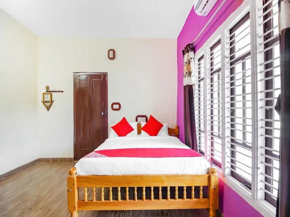 Breeze Homes by OYO Rooms