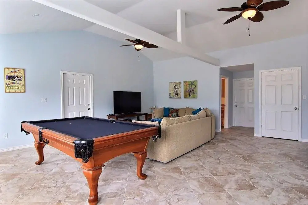 Blue Calypso Asl609 5 Bedrooms 5 Bathrooms Home