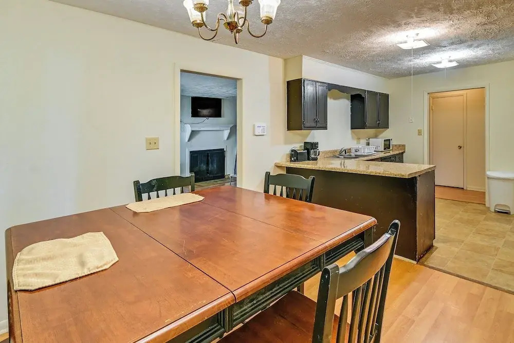 Fayetteville Vacation Rental w/ Yard!