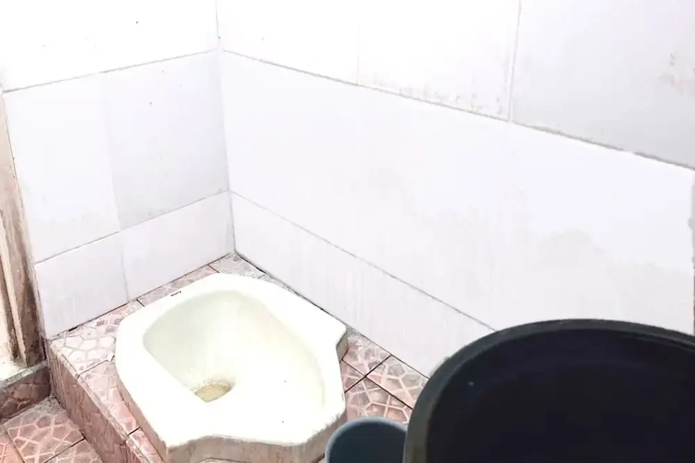 SPOT ON 93005 Berkah Kedawung Syariah Near Fakultas Farmasi Universitas Muhammadiyah Ahmad Dahlan Cirebon