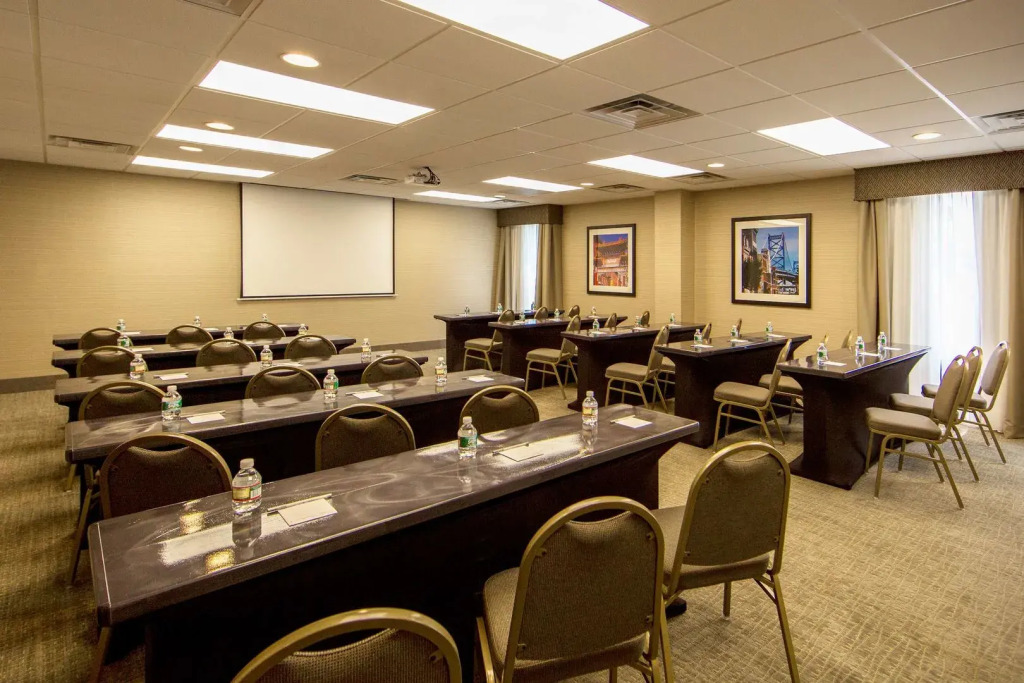 Hampton Inn Philadelphia-Airport