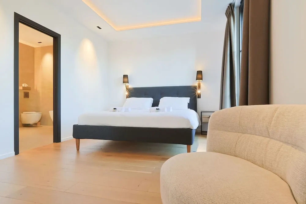 Villa Deva - 5 Bedrooms - Heated Pool