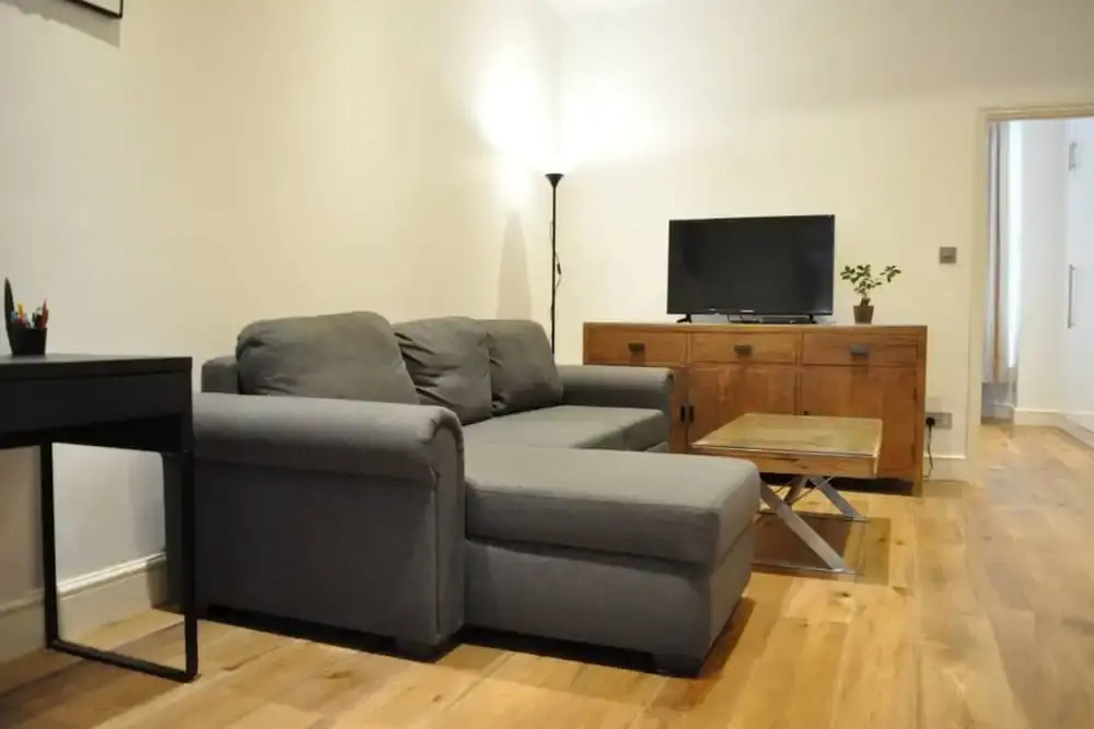 1 Bedroom Flat Near Finsbury Park
