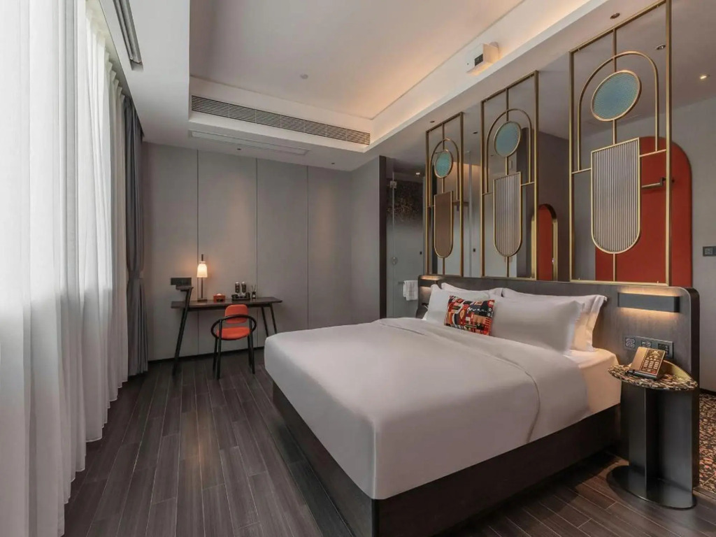 Pacaren Hotel