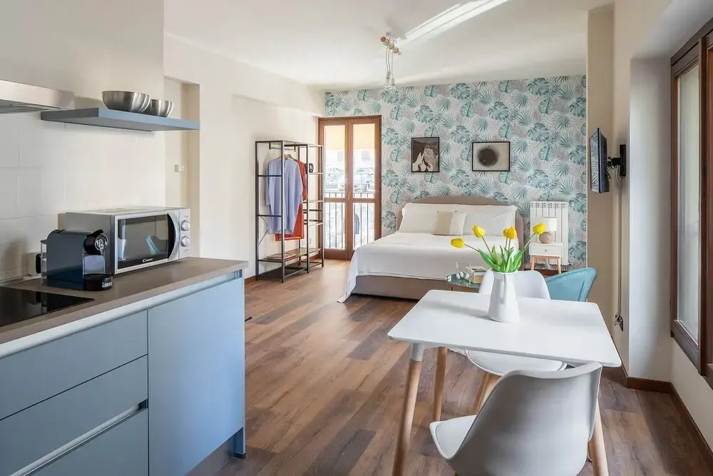 Holiday Apartment 5 - San Siro lake Como