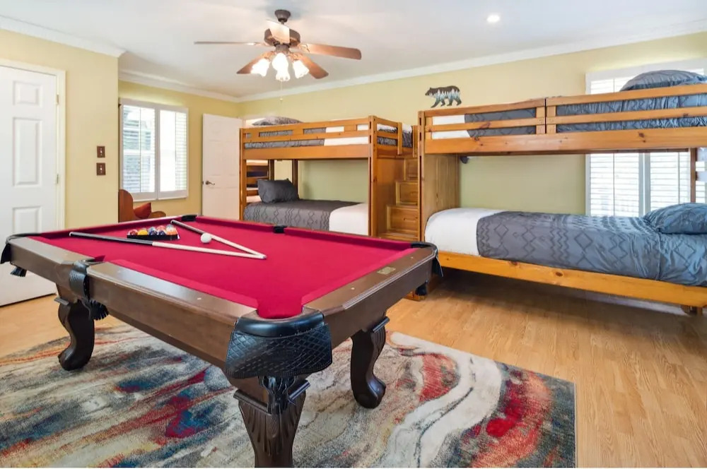 Twin Ponds Retreat-Pond/Hot Tub/Fire Pit/Game Room/Pet Friendly by RedAwning