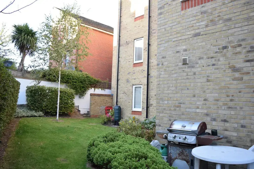 3 Bedroom Apartment in West London