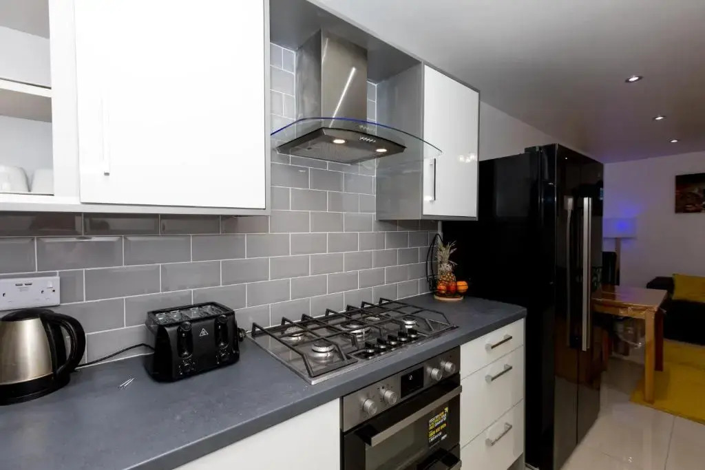 Comfortable stay in Shirley, Solihull - Room-2