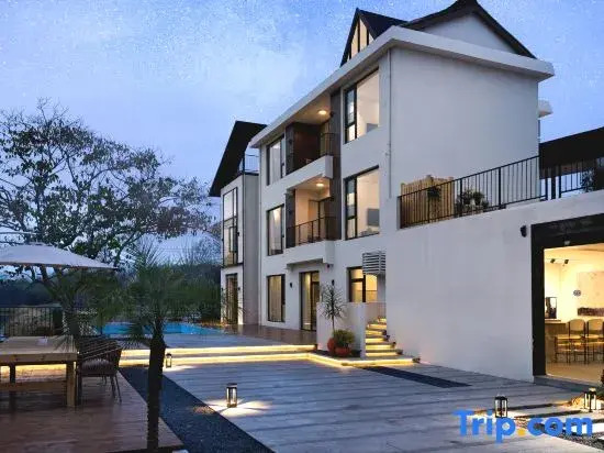Shanghai Mulin's Pan Holiday Home