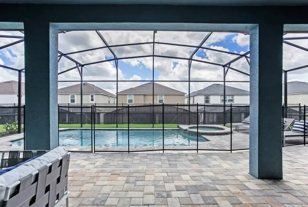 1787Cvt Luxury 6 Bed Villa With Saltwater Pool/Spa Villa