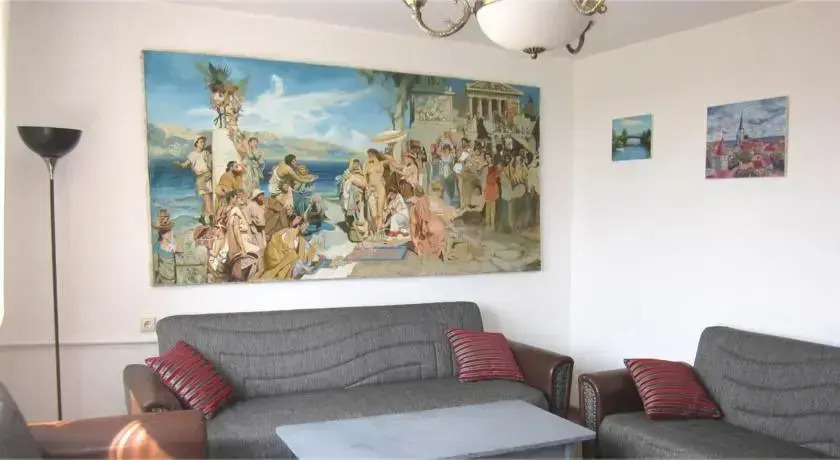 Ranna Apartment