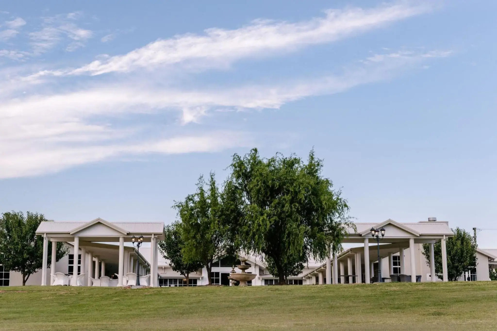 Leogate Estate Villas