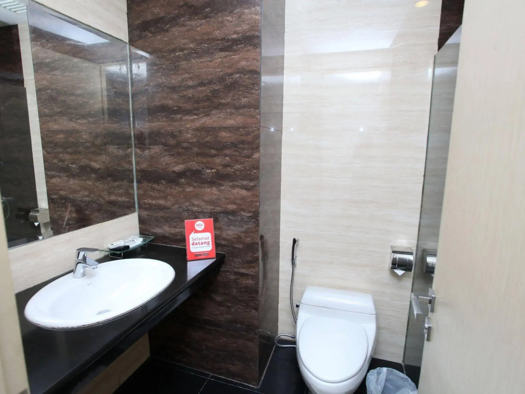 NIDA Rooms Railway Medan Merdaka Square