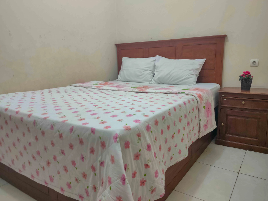 D'Yolland Guesthouse