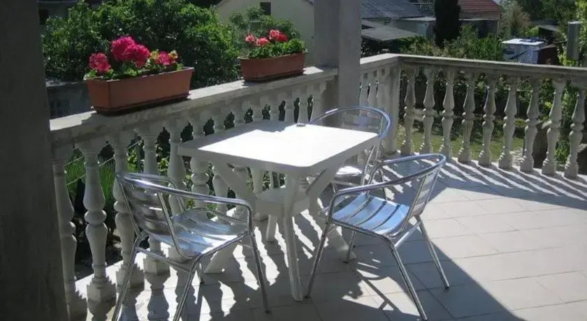 Apartments Dujlovic