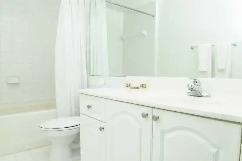 3 Bedroom Condo With Towering Views
