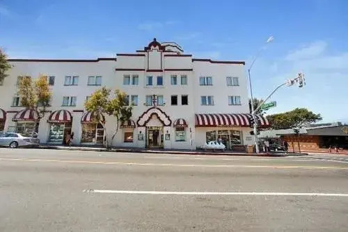 Hotel Laguna