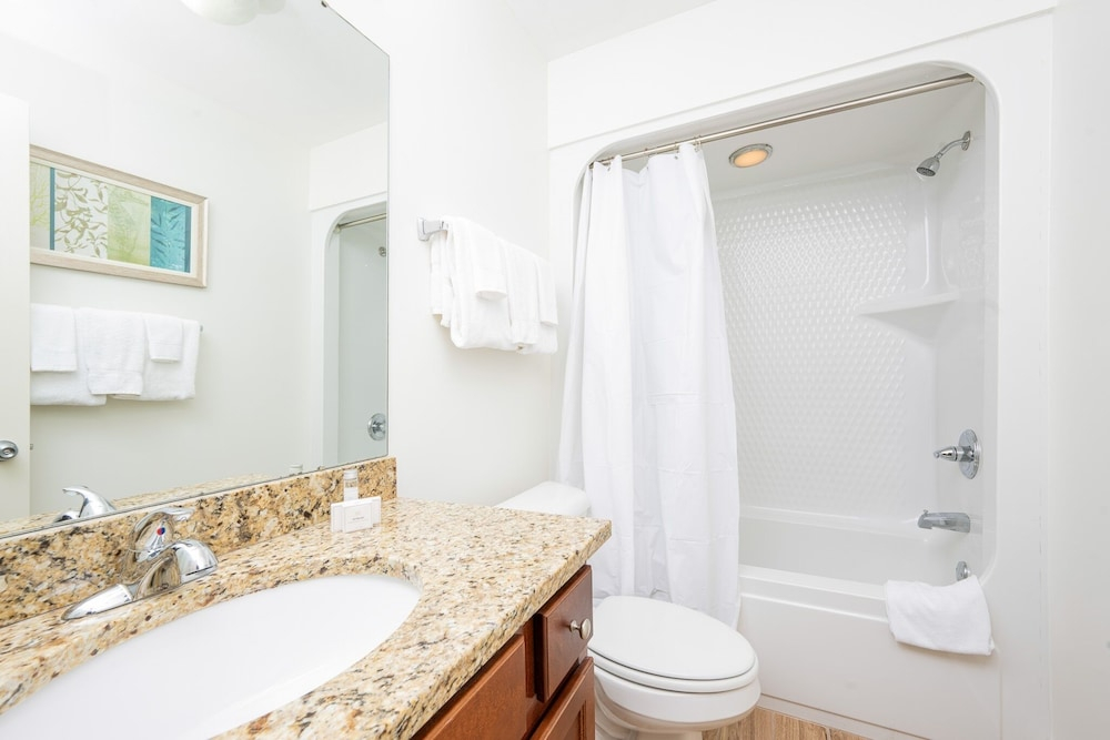 The Oasis 2015 Formerly Phoenix West Ii 2015 3 Bedroom Condo
