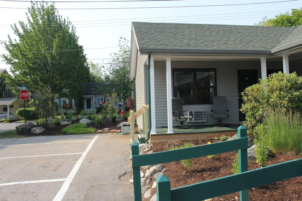 Island Place