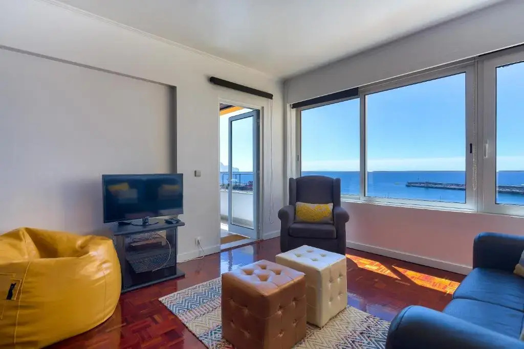 Avenida Arriaga 806 Top Floor