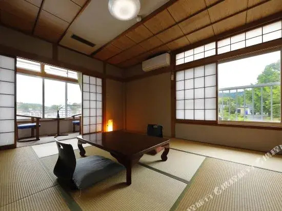 Hotel Shikimi