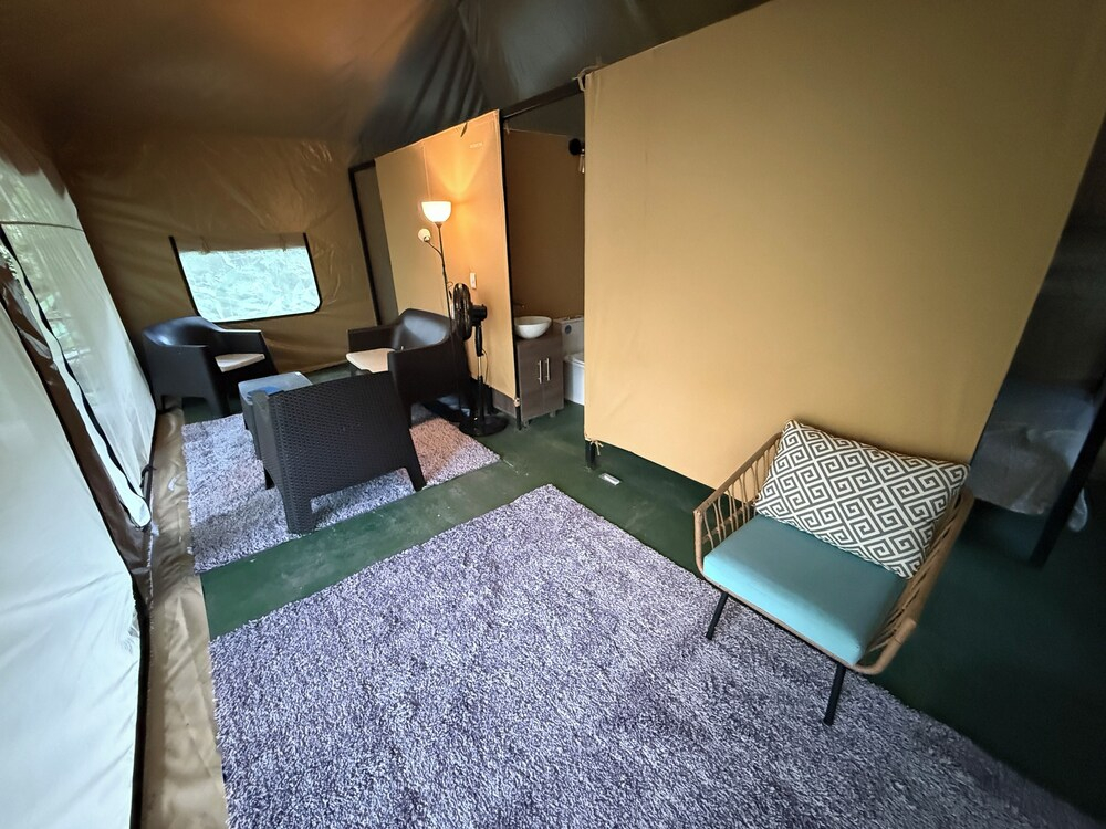 KRITAJNA SAFARi LODGE