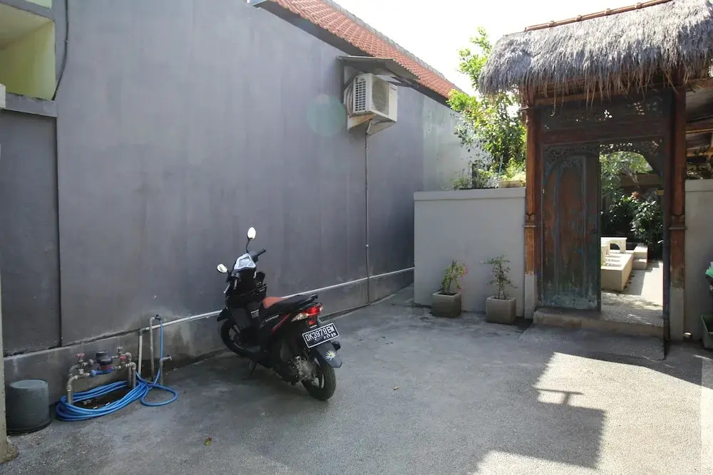 巴厘岛艾里登巴萨塞拉坦帕萨杜瓦2号酒店(Airy Eco Denpasar Selatan Pasar Dua 2 Bali)