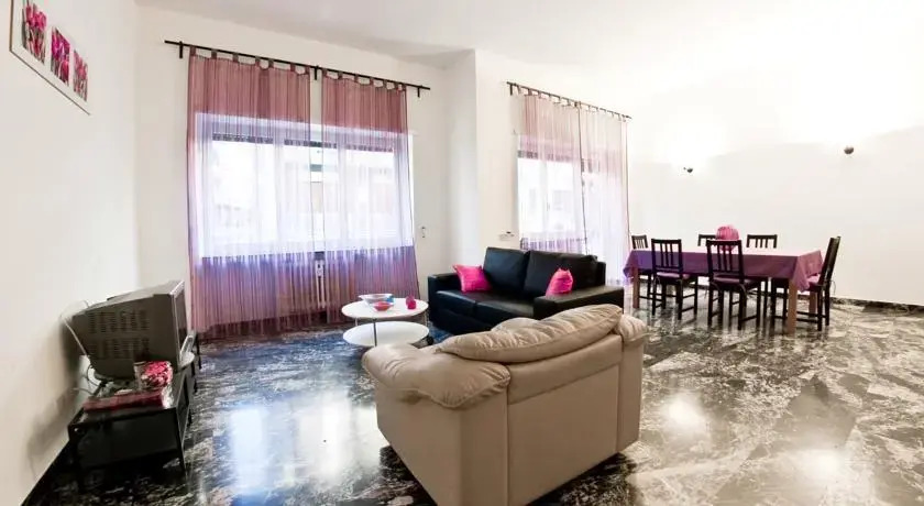 AudreyHouse