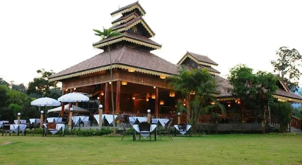 Hotel Paicome Hide Away Resort