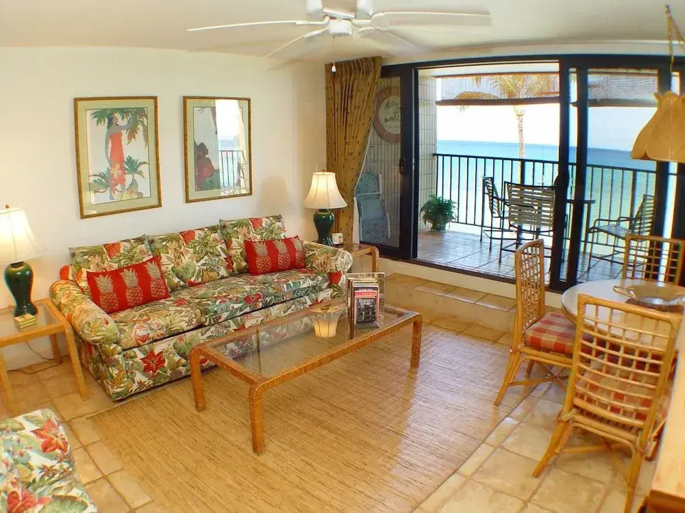 Kaleialoha #315 1 Bedroom 1 Bathroom Condo by Redawning