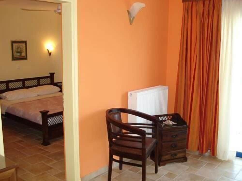 Agnadi Hotel