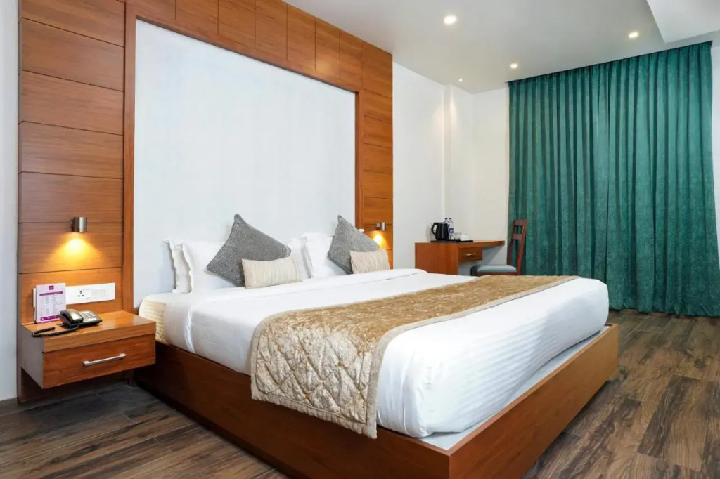 Nexstay River Mouth International
