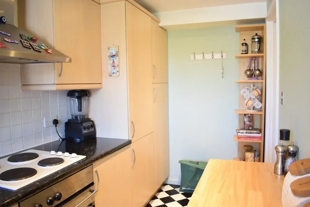 2 Bedroom Apartment In Chelsea