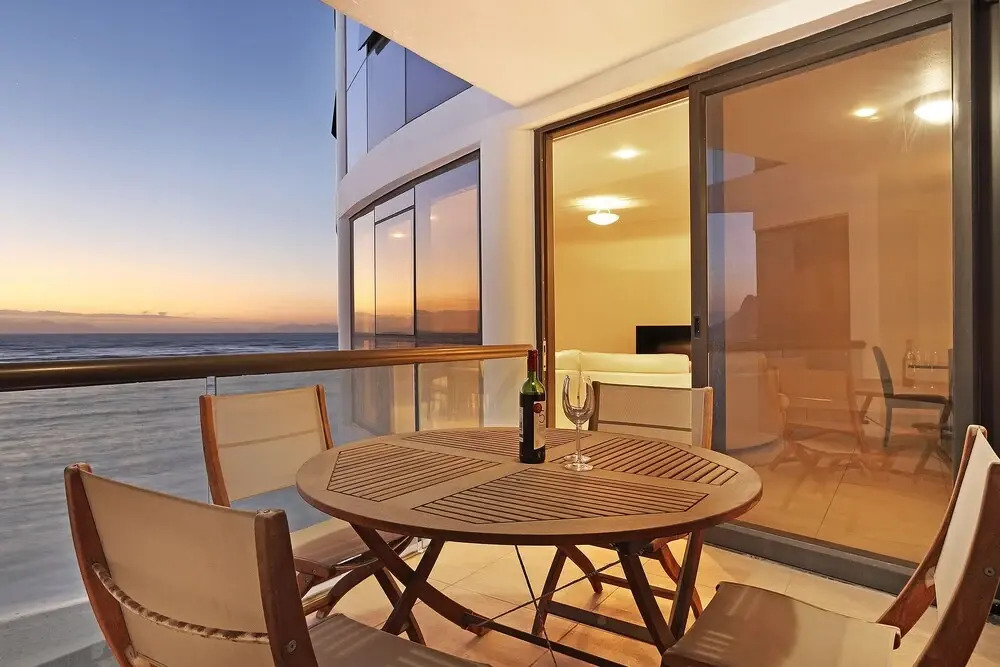 1102 Ocean View