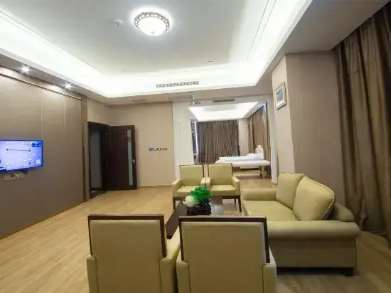 Zhangjiajie World Water Four Seasons International Hotel