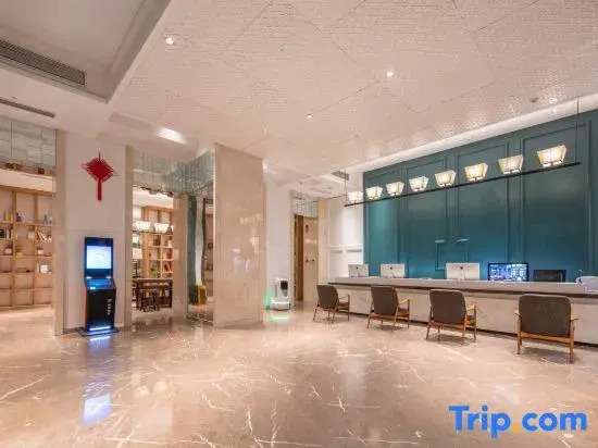 World Hotel (Jinan Hexie Square Qilu Children's Hospital)