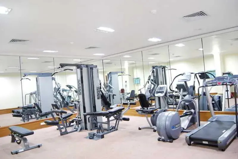 Hotel Ramada Raj Park