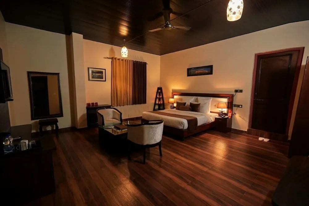Vijaygarh Resort & Cottages with Private Pool