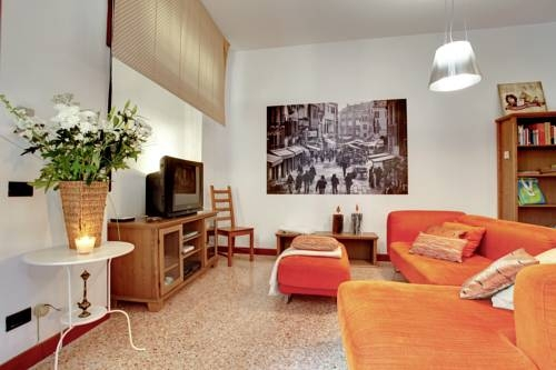 Ca Cortigiane Suite by Ca Cortigiane