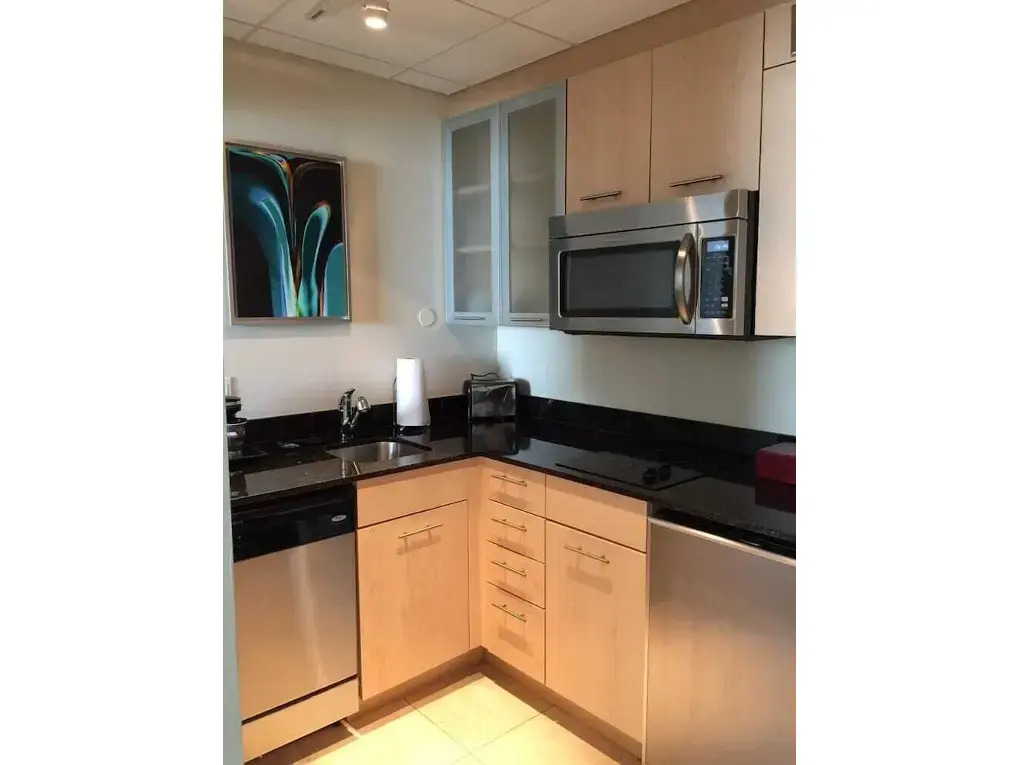 Gallery One Private Condos