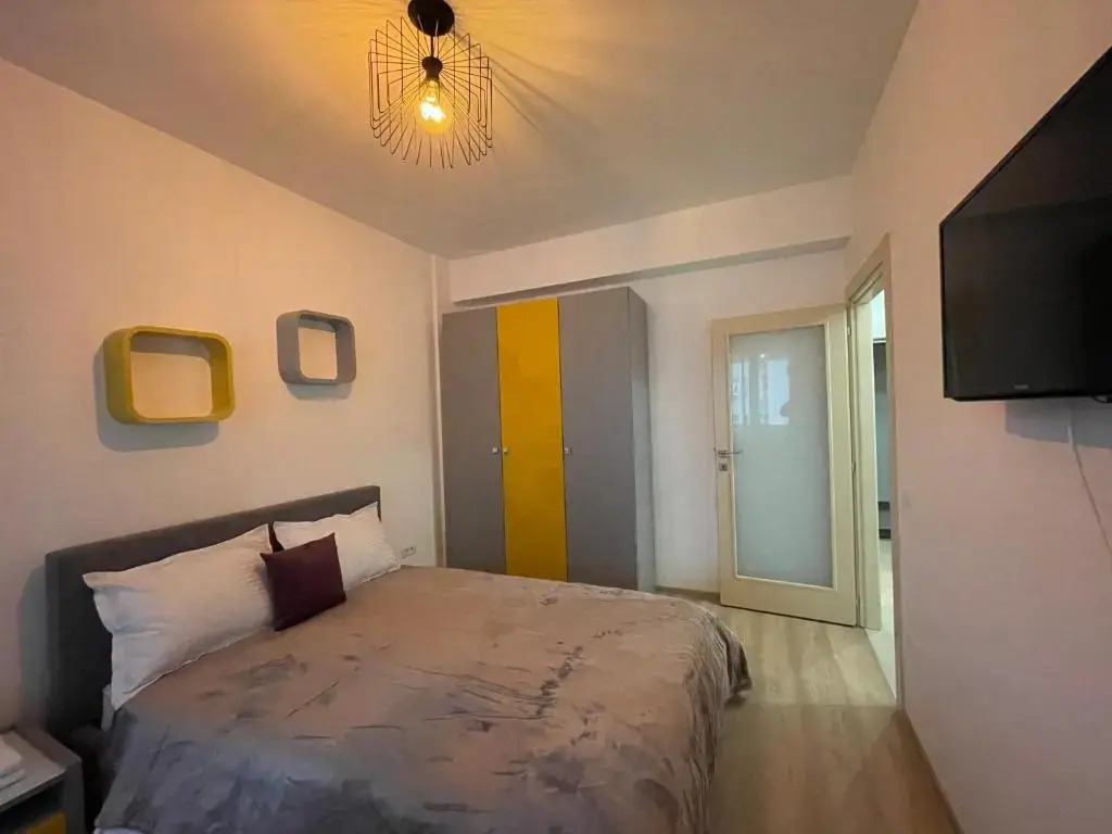 Luxury Q Residence Near Center