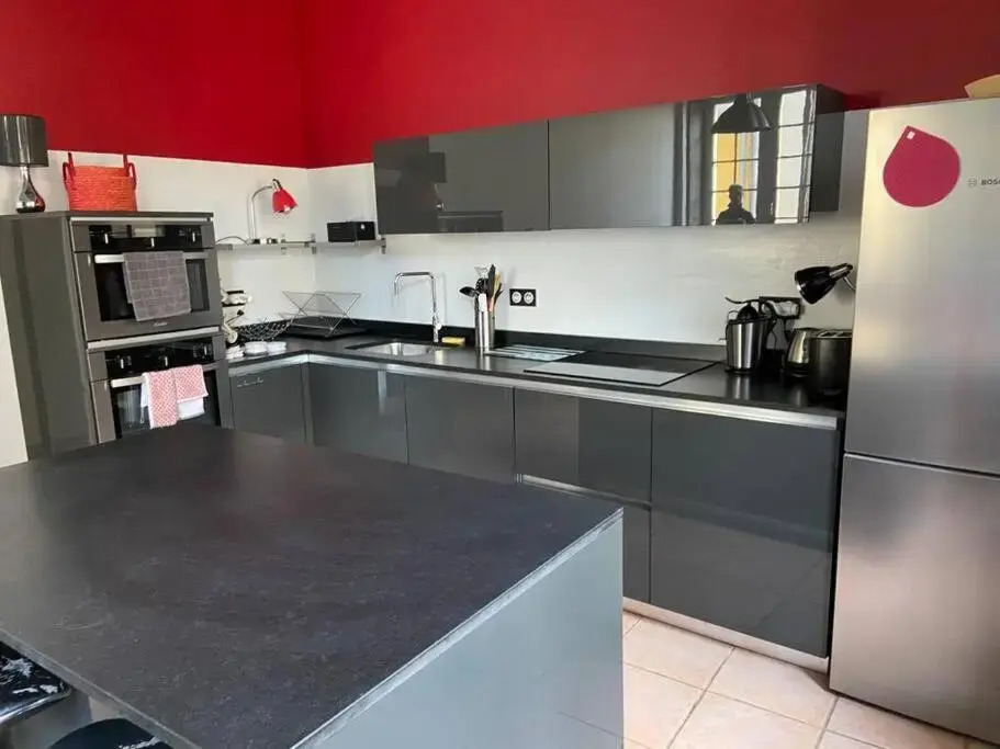 Emplacement N°1 Très bel appartement spacieux
