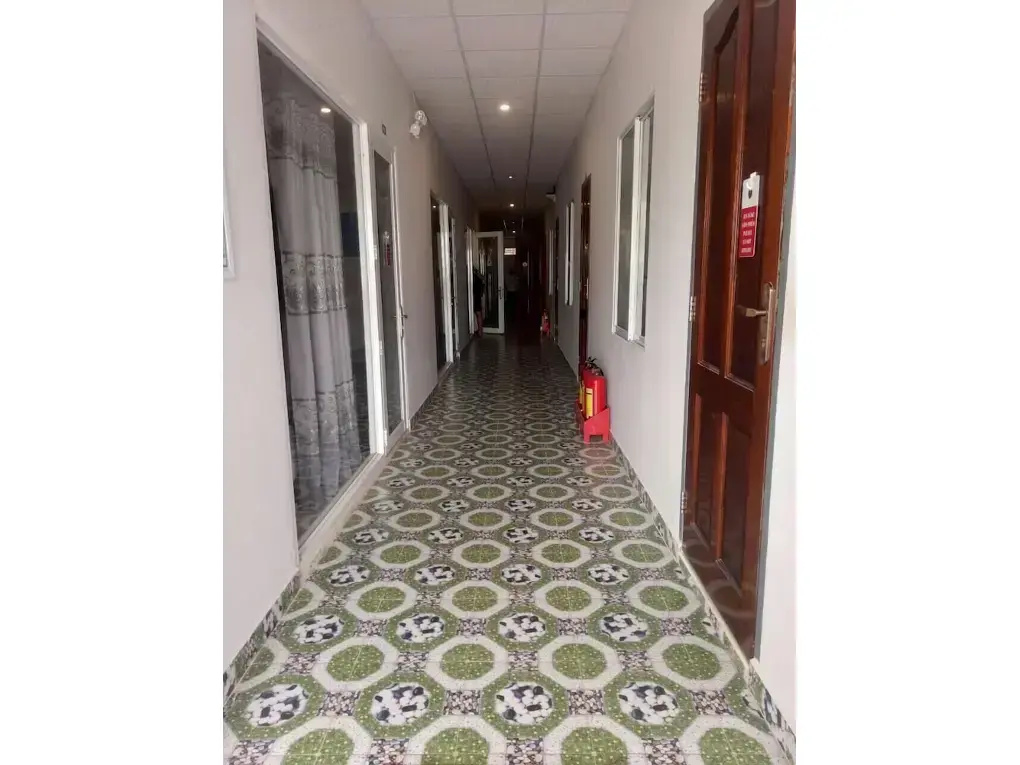 IQ Hotel
