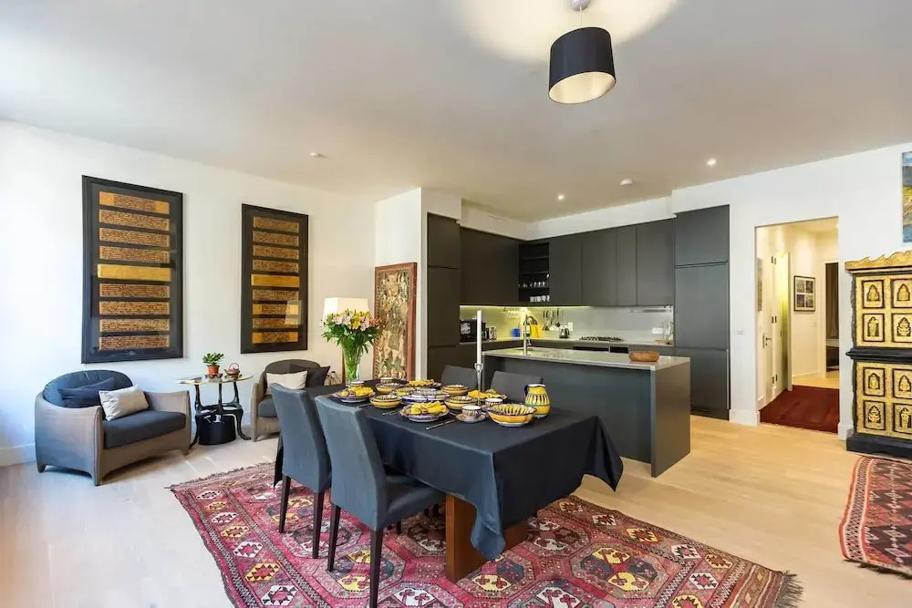 Luxury Smart Home in Central London, 4 Guests
