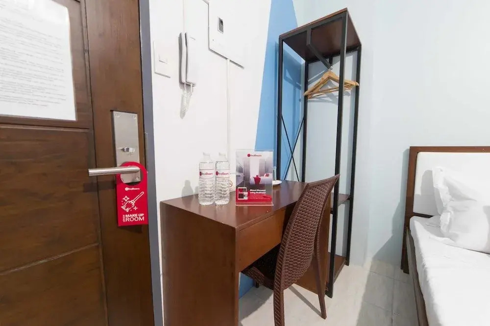 Reddoorz @ Padre Gomez Davao