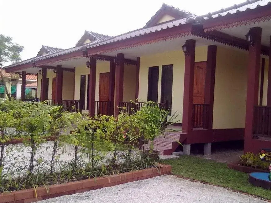 Sangaroon Resort