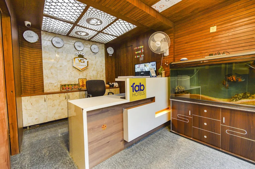 FabHotel Yogeshwara Grand